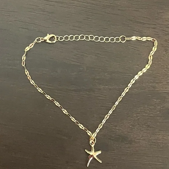 Gold Starfish Anklet/Bracelet - Picture 2 of 4